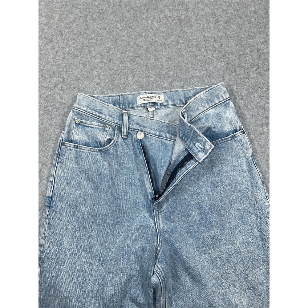 Abercrombie & Fitch The '90s Straight Ultra High Rise Jeans Size 29 (465)
